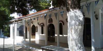 Iερός Ναός Αγίου Νικολάου του Νέου Αρτέμιδος